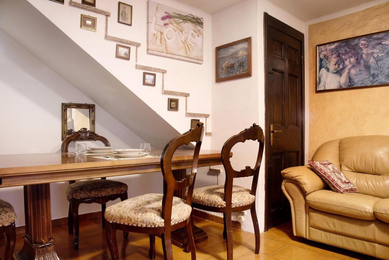 Casa Flora Daire Porto Ceresio Dış mekan fotoğraf